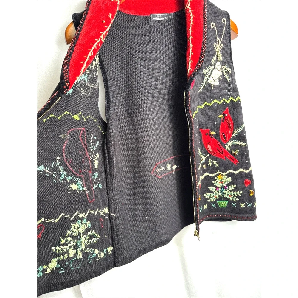 Christmas Holiday Sweater Vest Women’s Size Small Red Cardinals Embellished EUC - Picture 10 of 11